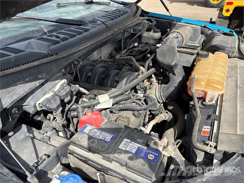 Ford F-150 XLT 4x4 Crew Cab Pickup Drugi