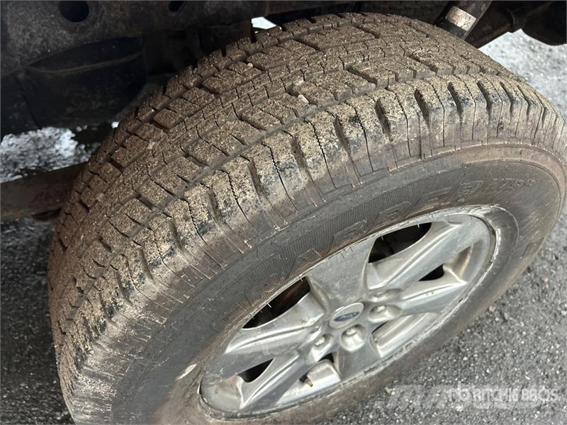 Ford F-150 XLT 4x4 Crew Cab Pickup 其他