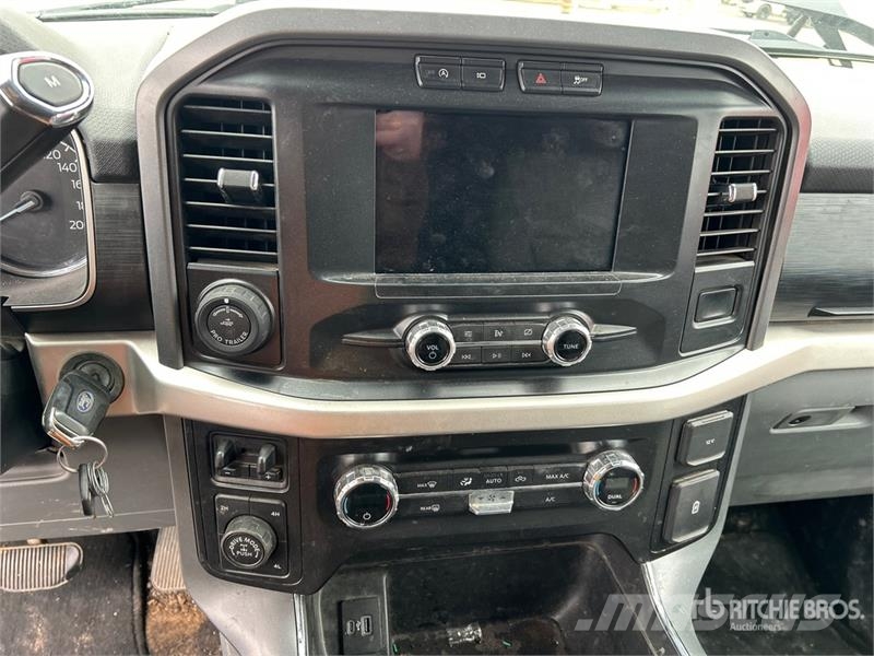 Ford F-150 XLT 4x4 Crew Cab Pickup Other