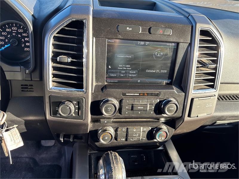 Ford F-150 XLT 4x4 Crew Cab Pickup Ostalo