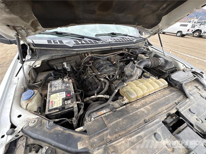 Ford F-150 XLT 4x4 Extended Cab Pickup أخرى