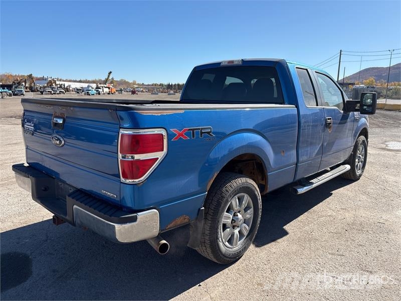 Ford F-150 XLT 4x4 Extended Cab Pickup Ostalo