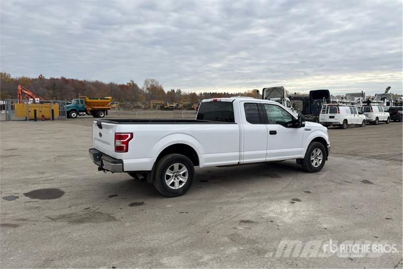 Ford F-150 XLT 4x4 Extended Cab Pickup Andre