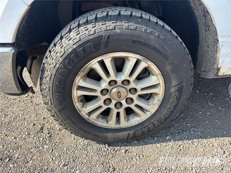 Ford F-150 XLT 4x4 Extended Cab Pickup Citi