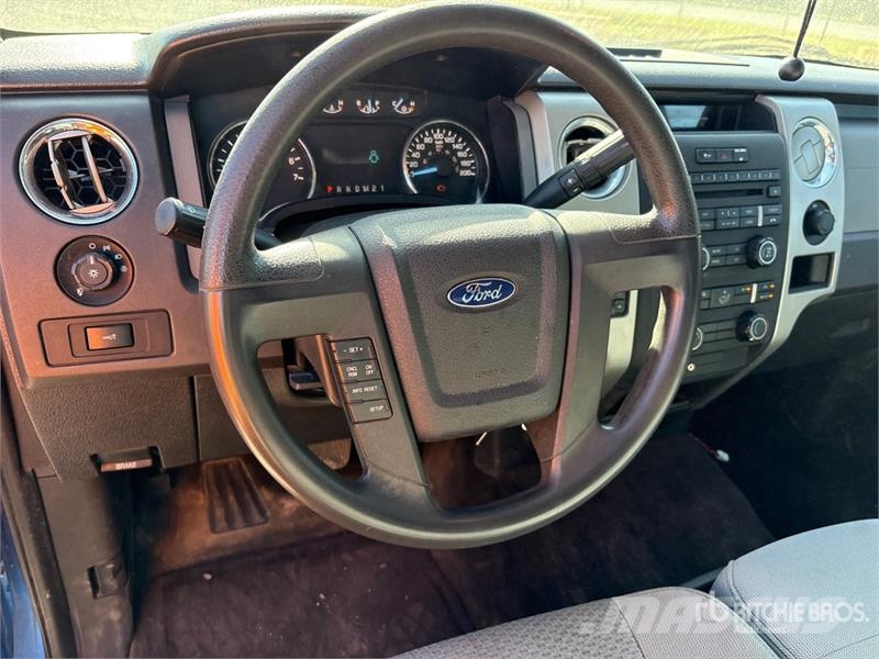 Ford F-150 XLT 4x4 Extended Cab Pickup Ostalo