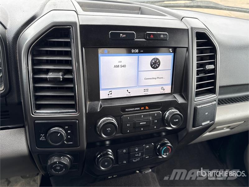 Ford F-150 XLT 4x4 Extended Cab Pickup أخرى