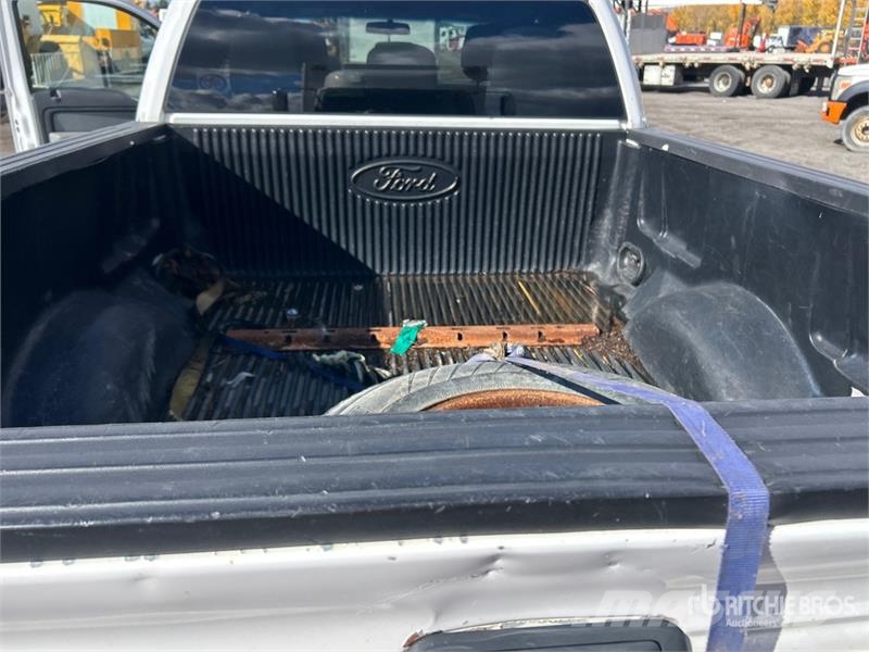 Ford F-150 XLT 4x4 Extended Cab Pickup Other
