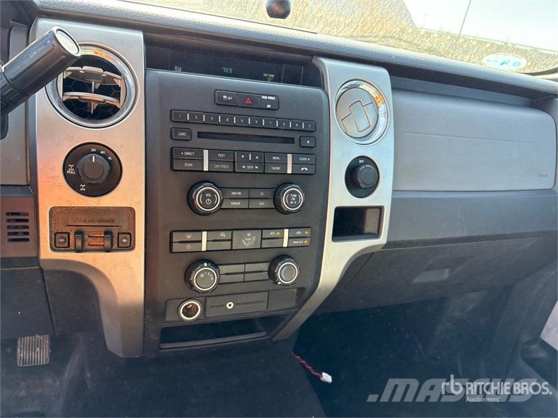 Ford F-150 XLT 4x4 Extended Cab Pickup Ostalo