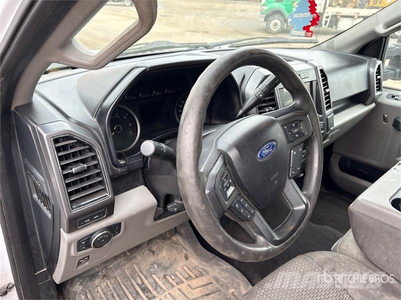 Ford F-150 XLT 4x4 Extended Cab Pickup أخرى