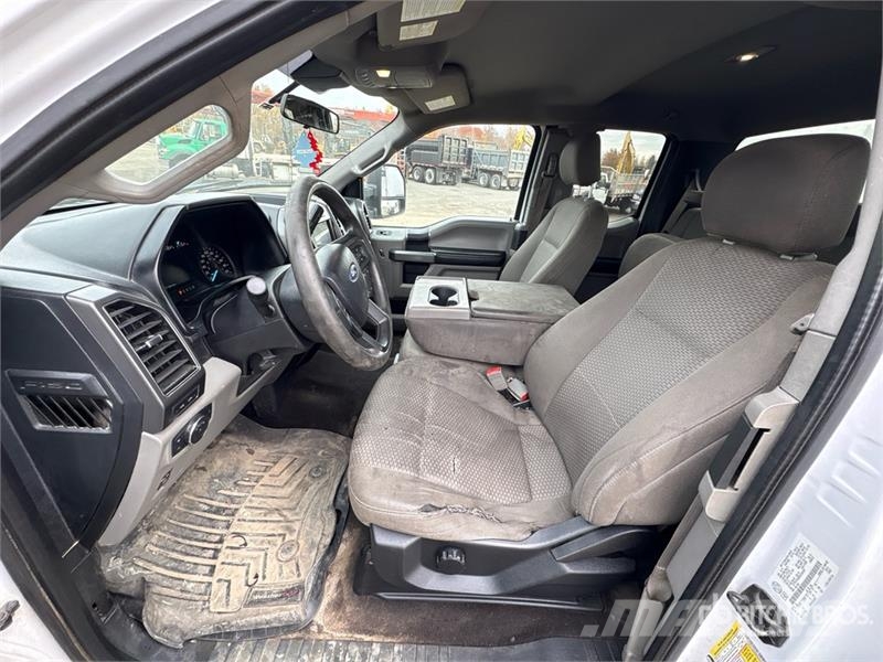 Ford F-150 XLT 4x4 Extended Cab Pickup أخرى