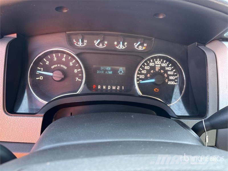 Ford F-150 XLT 4x4 Extended Cab Pickup Ostalo