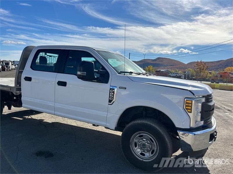 Ford F-250 Kamioni sa otvorenim sandukom
