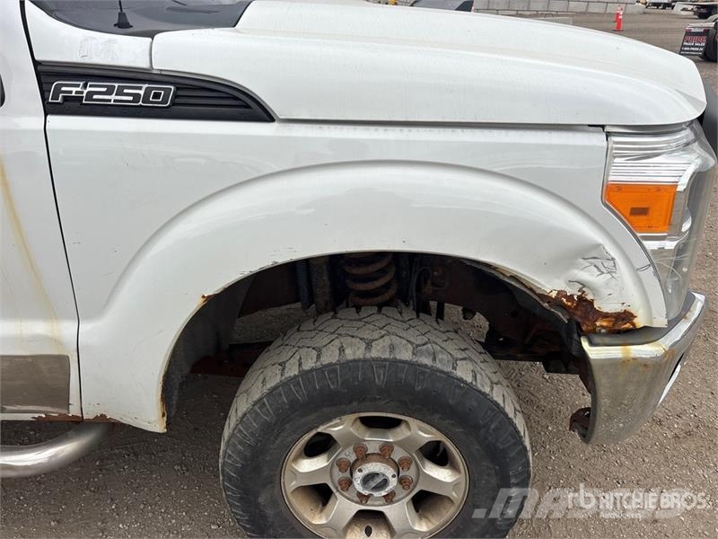 Ford F-250 Muu