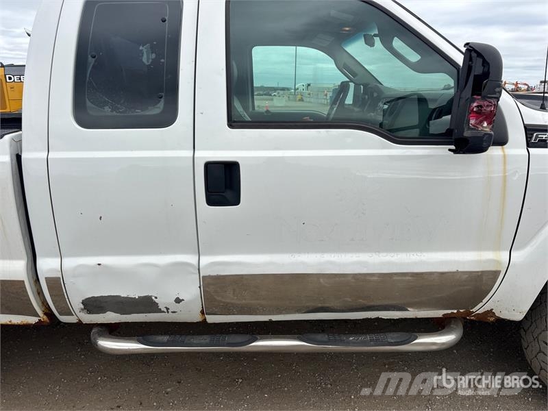 Ford F-250 Muu
