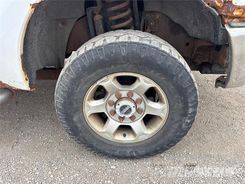 Ford F-250 Muu
