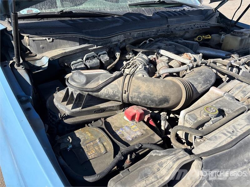 Ford F-250 Kamioni sa otvorenim sandukom