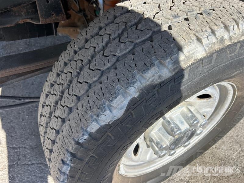 Ford F-250 Kamioni sa otvorenim sandukom