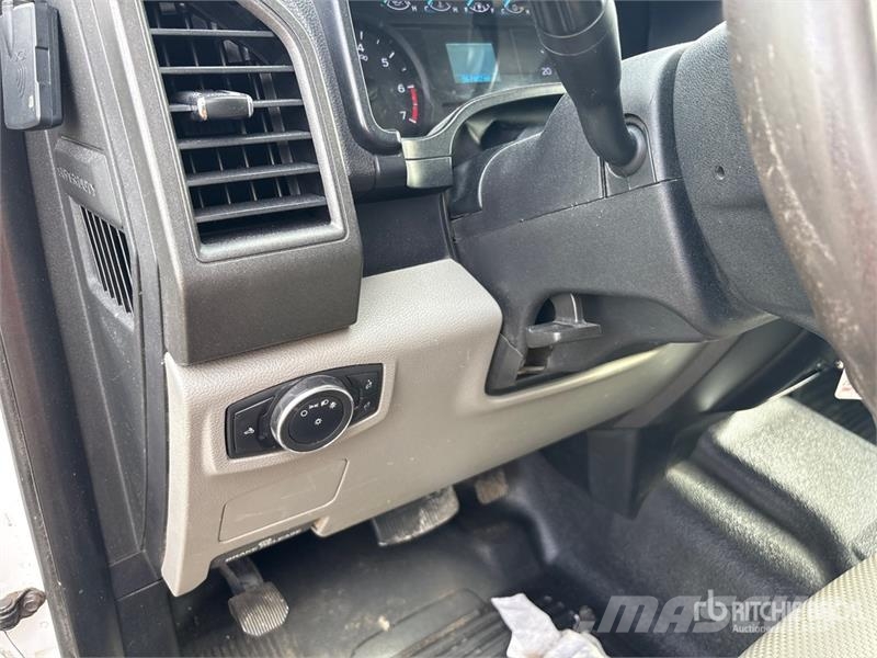 Ford F-250 Flakbilar