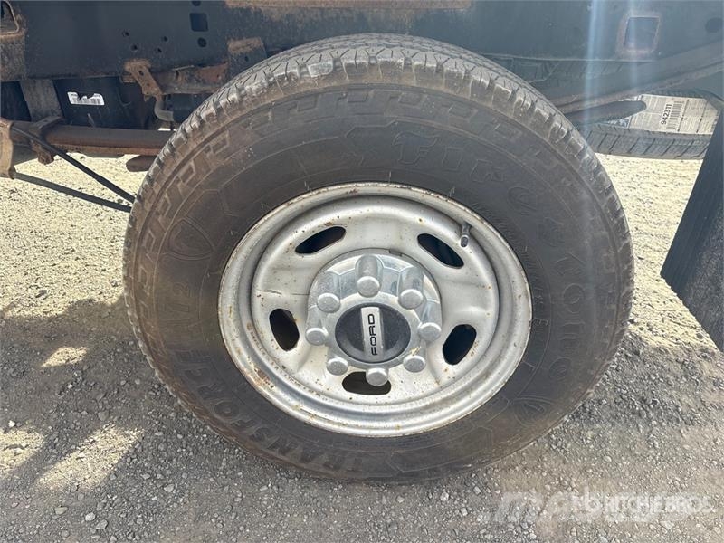 Ford F-250 Flakbilar