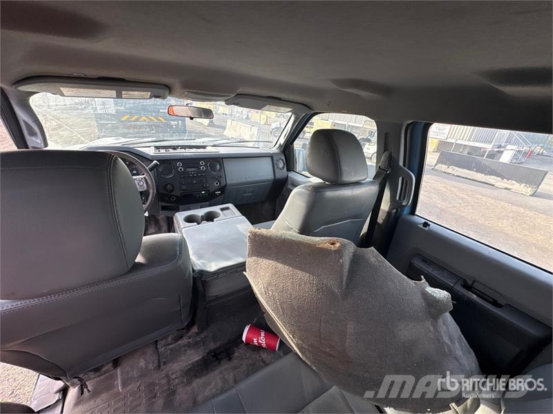 Ford F-250 Kamioni sa otvorenim sandukom