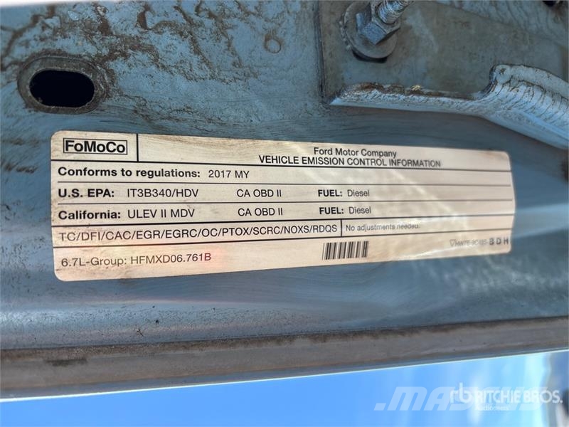 Ford F-250 Kamioni sa otvorenim sandukom
