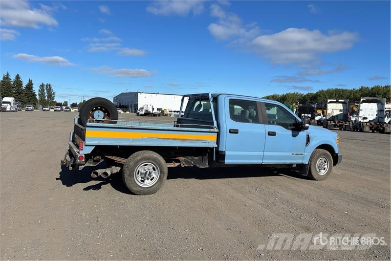 Ford F-250 Kamioni sa otvorenim sandukom