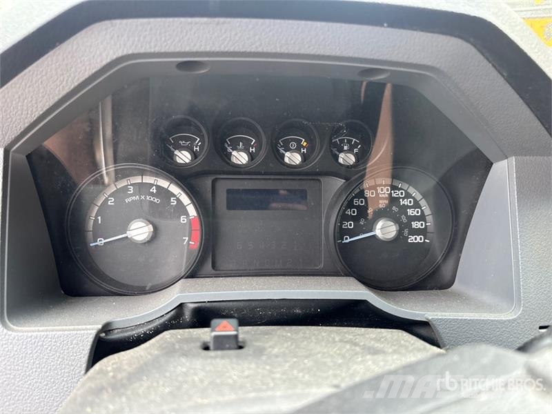 Ford F-250 Muu