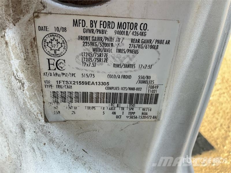 Ford F-250 4x4 Extended Cab Pickup Ostalo