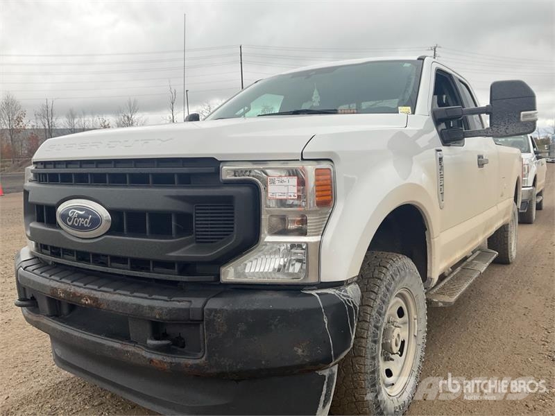 Ford F-250 4x4 Extended Cab Pickup Інше