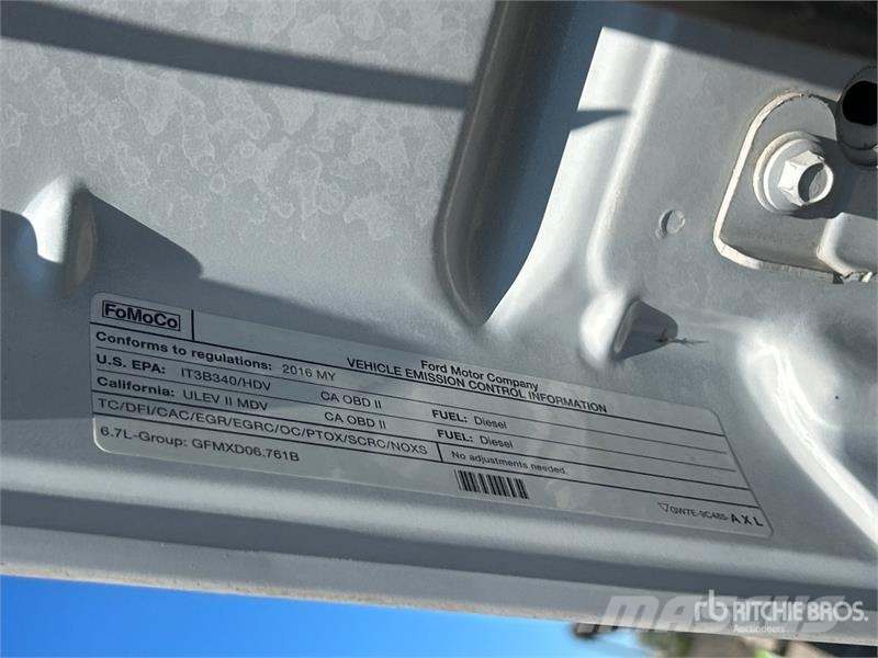 Ford F-250 Lariat 4x4 Extended Cab Pickup Kita