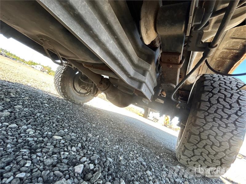Ford F-250 Lariat 4x4 Extended Cab Pickup Kita