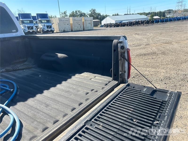 Ford F-250 Lariat 4x4 Extended Cab Pickup Kita