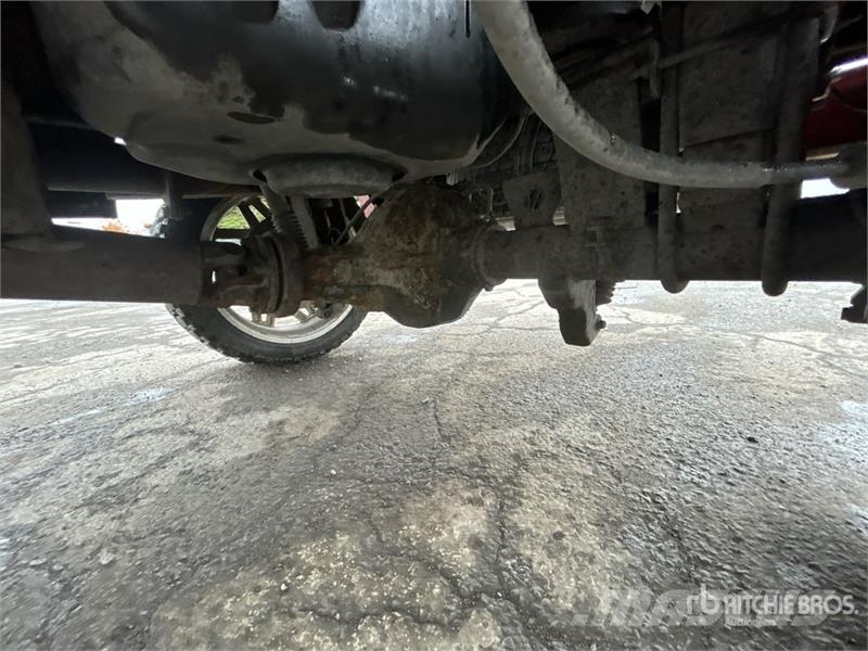 Ford F-250 Lariat 4x4 Crew Cab Pickup Ostalo