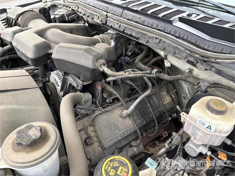 Ford F-250 XL 4x2 Crew Cab Pickup Citi