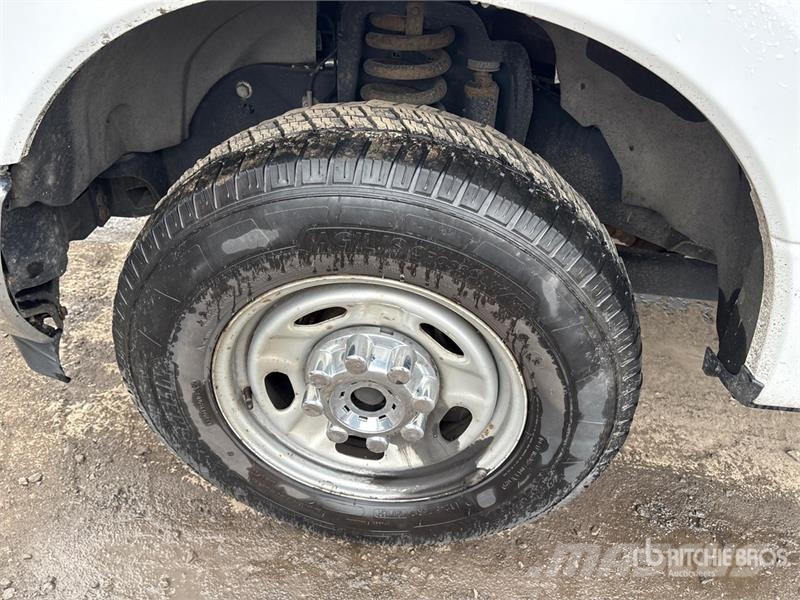 Ford F-250 XL 4x2 Crew Cab Pickup Citi