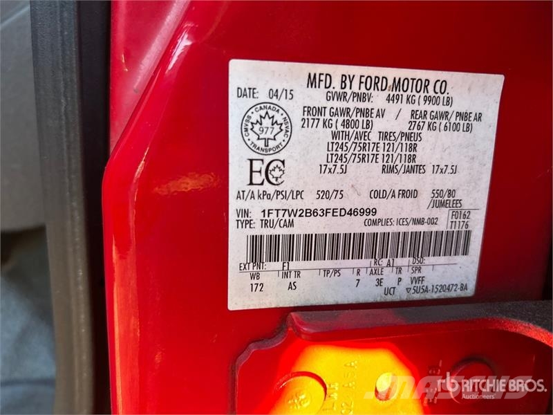 Ford F-250 XL 4x4 Crew Cab Pickup Ostalo