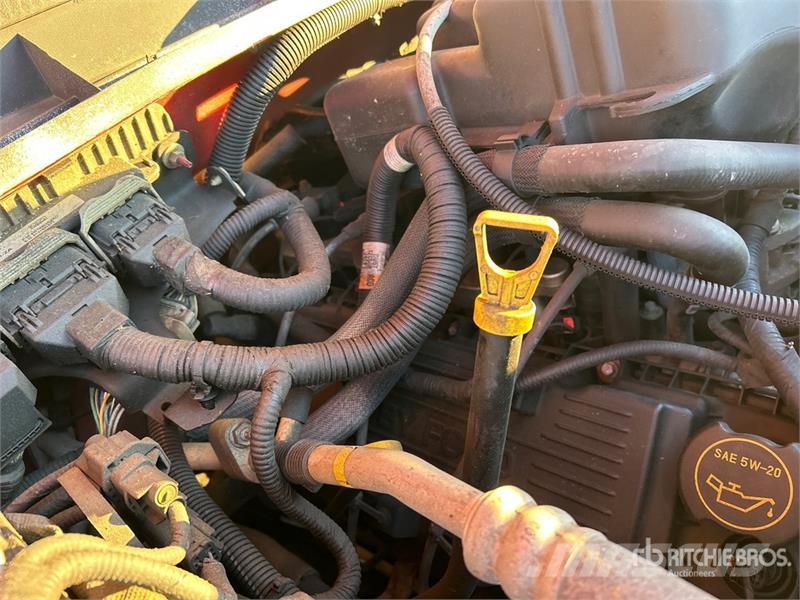 Ford F-250 XL 4x4 Crew Cab Pickup Ostalo
