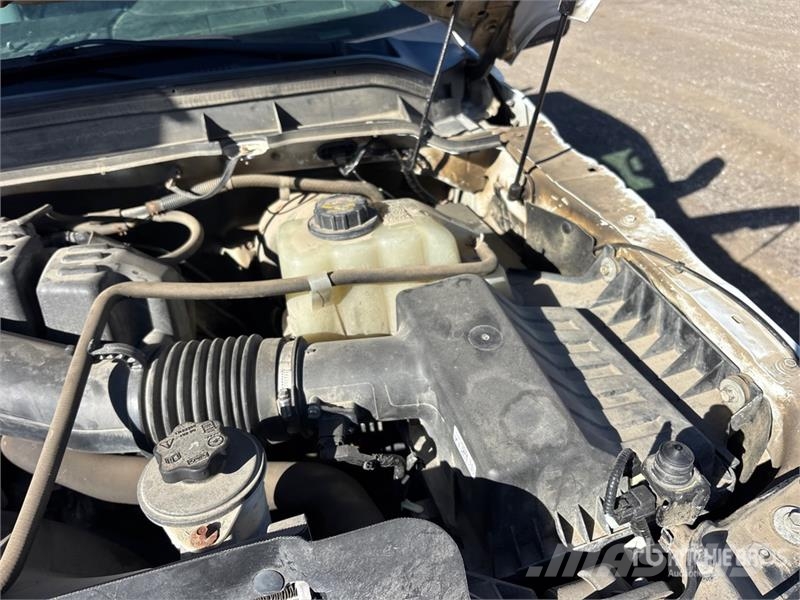 Ford F-250 XL 4x4 Extended Cab Pickup Muu