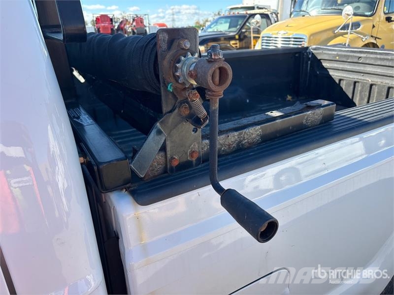 Ford F-250 XL 4x4 Extended Cab Pickup Muu