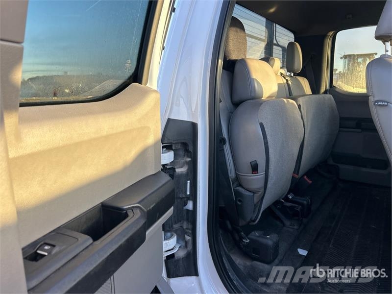Ford F-250 XL 4x4 Extended Cab Pickup Ostalo