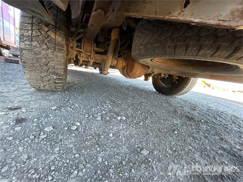 Ford F-250 XL 4x4 Extended Cab Pickup Inne