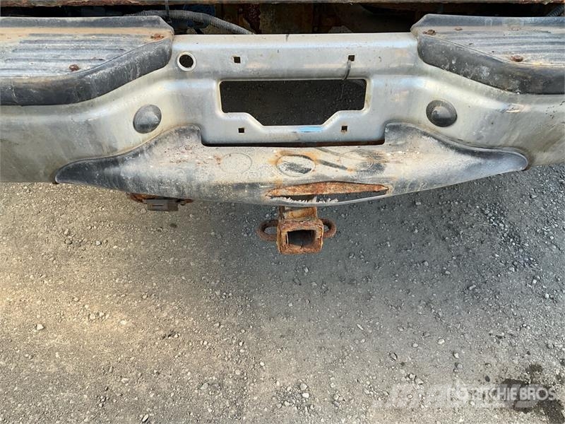 Ford F-250 XL 4x4 Pickup Outros