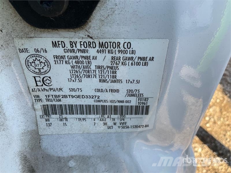 Ford F-250 XL 4x4 Pickup Ostalo