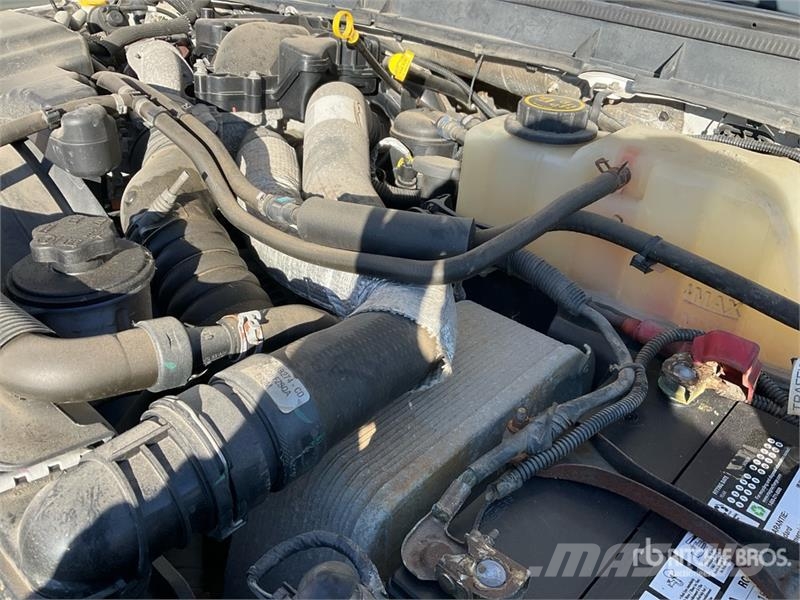 Ford F-250 XL 4x4 Pickup Ostalo