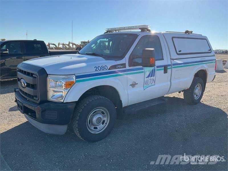 Ford F-250 XL 4x4 Pickup Ostalo