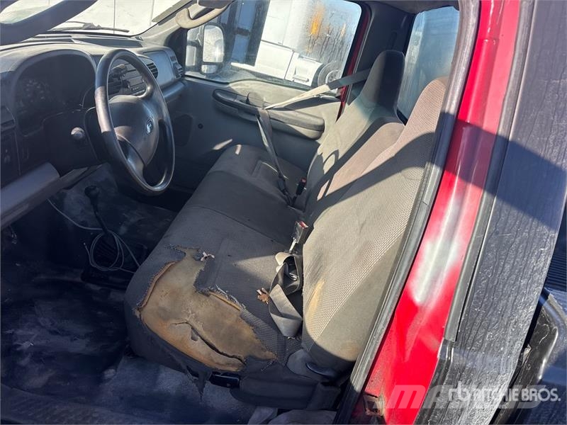 Ford F-250 XL XL 4x4 Pickup Ostalo