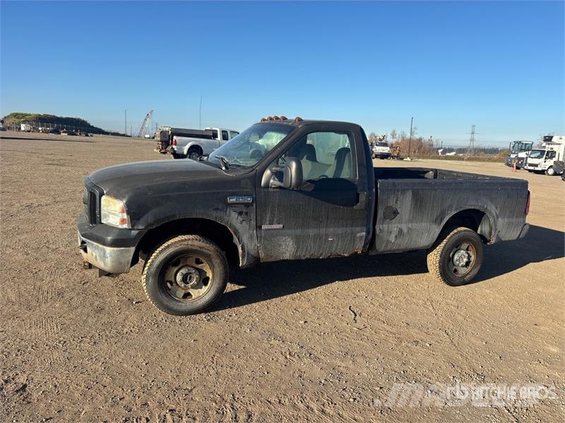 Ford F-250 XL XL 4x4 Pickup Ostalo