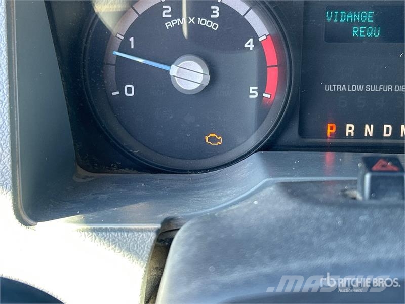 Ford F-250 XLT 4x4 Crew Cab Pickup Прочие фургоны