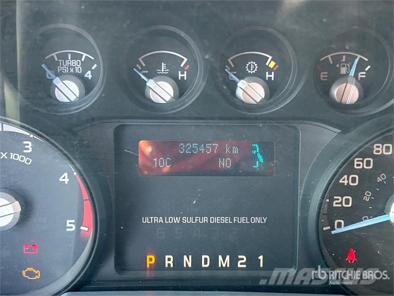 Ford F-250 XLT 4x4 Crew Cab Pickup Прочие фургоны