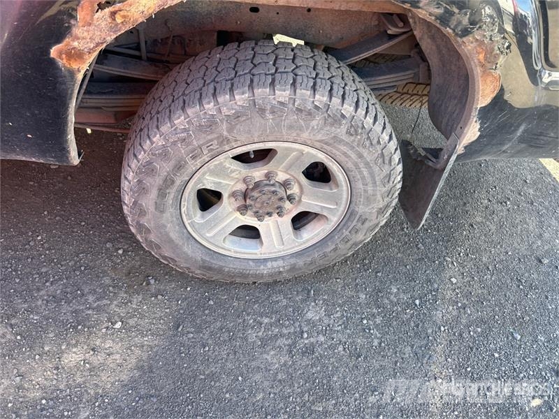 Ford F-250 XLT 4x4 Crew Cab Pickup Прочие фургоны